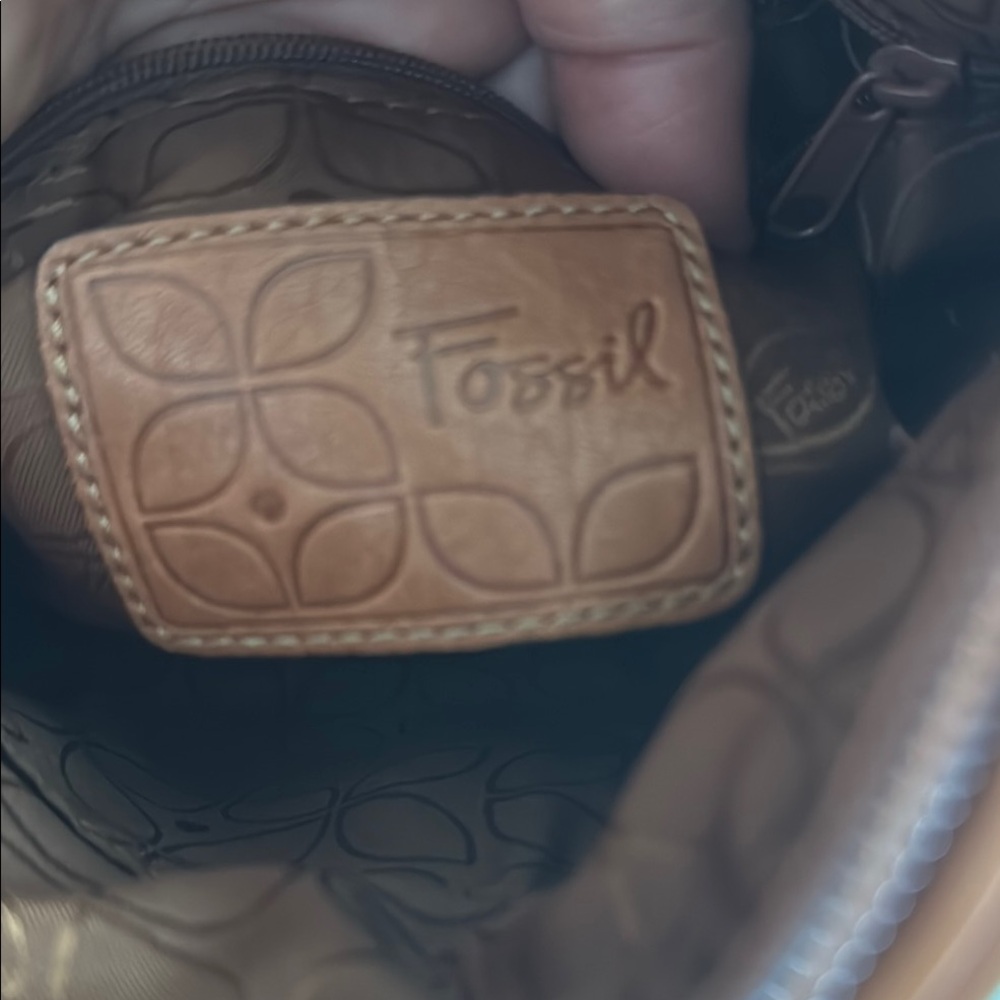 Fossil Brown Leather Crossbody Bag - Picture 5 of 8